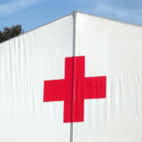 Crveni krst zbog bezbednosnih razloga privremeno prekinuo aktivnosti u Ukrajini 11