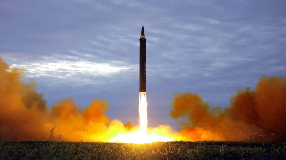 SAD u razgovoru sa saveznicima o snažnom odgovoru na severnokorejsko lansiranje rakete 16