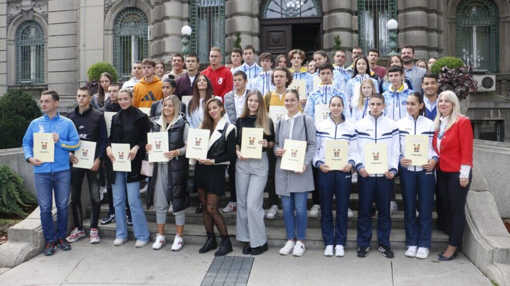 Talentovanim mladim Nišlijama dodeljene sportske stipendije u iznosu od 6.800 dinara 1