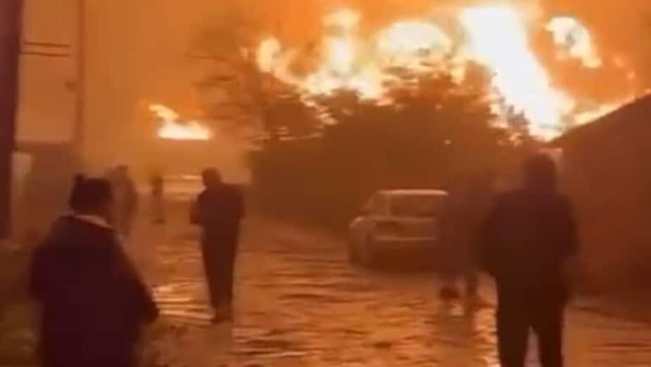 Gore vagoni sa naftom u Donjecku: Beloruska televizija tvrdi da su ih zapalili "pijani Rusi" (VIDEO) 1