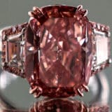 Postavljen svetski rekord za najvišu cenu po karatu za ružičasti dijamant 2