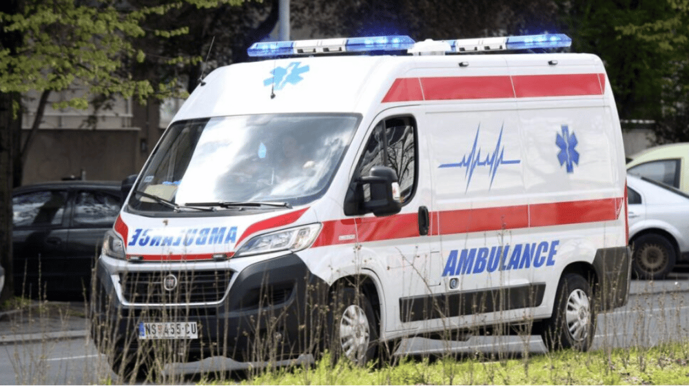 U bolnici u Valjevu preminula osoba koja je povređena u udesu minibusa kod Rovni 1