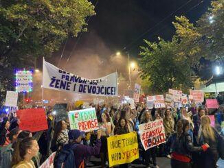 Četvrti protest zbog Informerovog intervjua sa silovateljem: Organizatorke poručile - "Vidimo se ponovo" (VIDEO, FOTO) 2