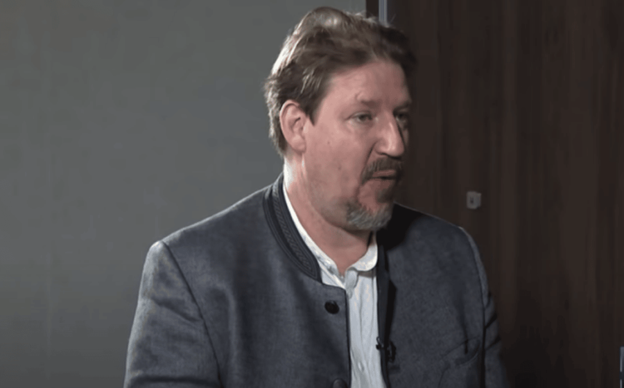 Tomas Vajc: Šmit lupio šamar biračima 1