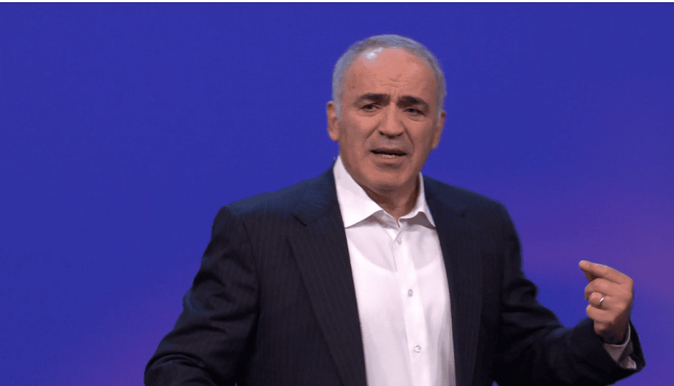 Kasparov: Čak je i Srbija, uvek naklonjena Moskvi, odbila da prizna aneksiju ukrajinskih oblasti 1