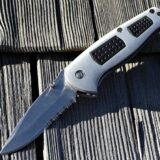 Burna noć u Novom Sadu: Dva napada nožem na dve pijace 1