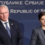 Brnabić sa ambasadorom Hilom: Srbija će nastaviti da produbljuje saradnju i dodatno jača odnose sa SAD 3