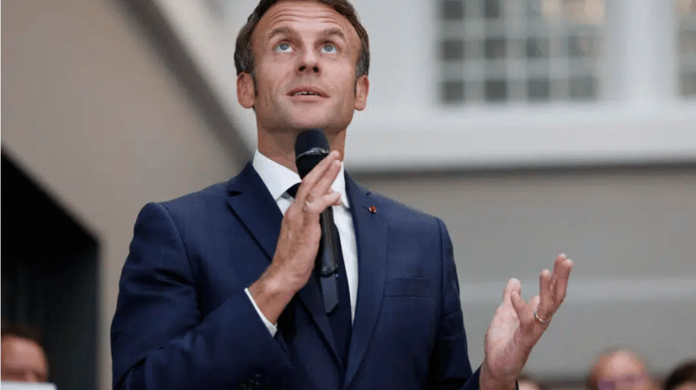 Na Tviteru meč Makron-Sunak pre utakmice Francuska-Engleska u Kataru 1