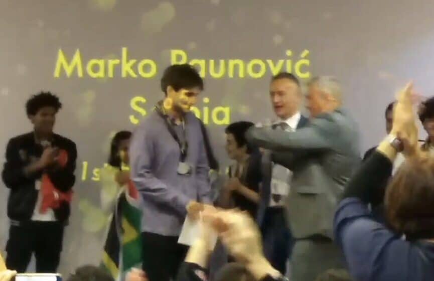 Marko Paunović iz Karlovačke gimnazije osvojio prvo mesto u finalu Hipo takmičenja iz engleskog 1