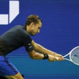 Medvedev se oglasio nakon što je predao meč Novaku Đokoviću: I da sam pobedio ne bih igrao finale 11