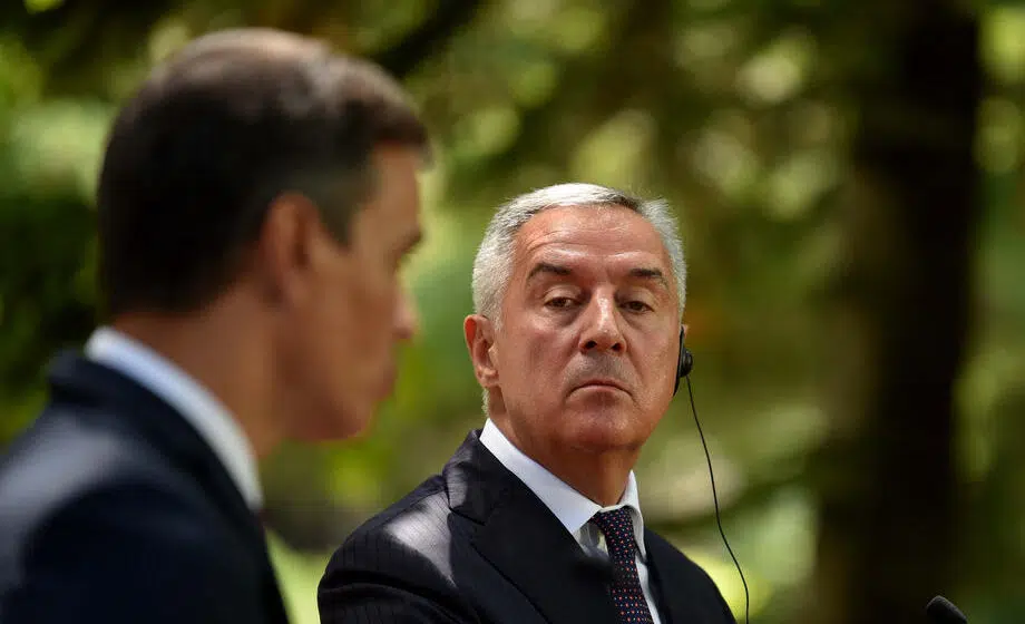 Đukanović: Skori vanredni parlamentarni izbori će dovesti do vlade koja će voditi Crnu Goru ka članstvu u EU 1