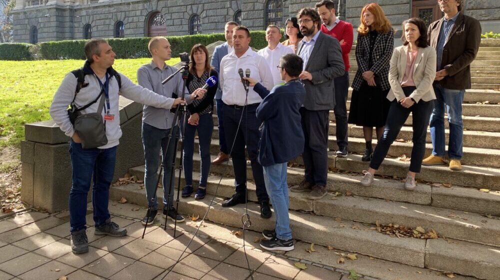 Zeleno-levi poslanički klub Ne davimo Beograd primio građane Podgradine i Kosjerića 1
