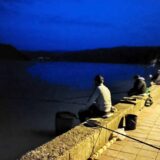 Novinarka Danasa na noćnom pecanju u Donjem Milanovcu: Miloš, Toške, Steva i Dodić otkrivaju sve čari čekanja da riba zagrize 5