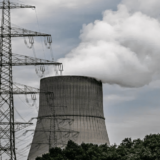 Koliko je pametno kladiti se na nuklearne elektrane? 14