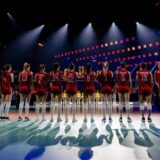 "Da fudbaleri osvoje Mundijal država bi bankrotirala": Vučić fudbalerima obećao 10 miliona evra, a odbojkašice za drugo uzastopno zlato dobile po 30.000 12