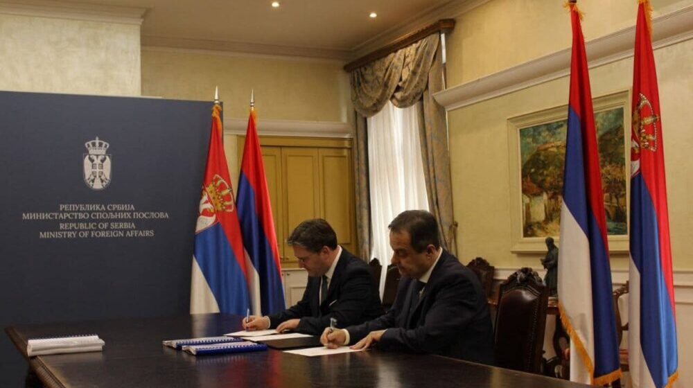 Dačić preuzeo Ministarstvo spoljnih poslova od Selakovića 1