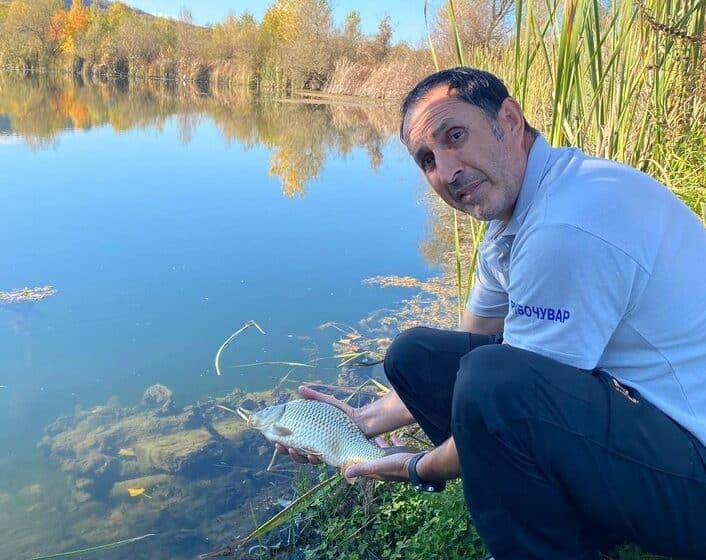 Grabovničko jezero kod Leskovca poribljeno šaranima 1