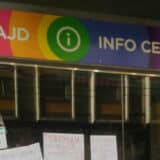 DS traži da se spreče napadi na prajd info centar u Beogradu 1