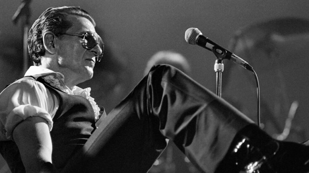 Mediji su objavili da je preminuo Džeri Li Luis, a onda se javio njegov predstavnik za štampu: "Živ je" 1