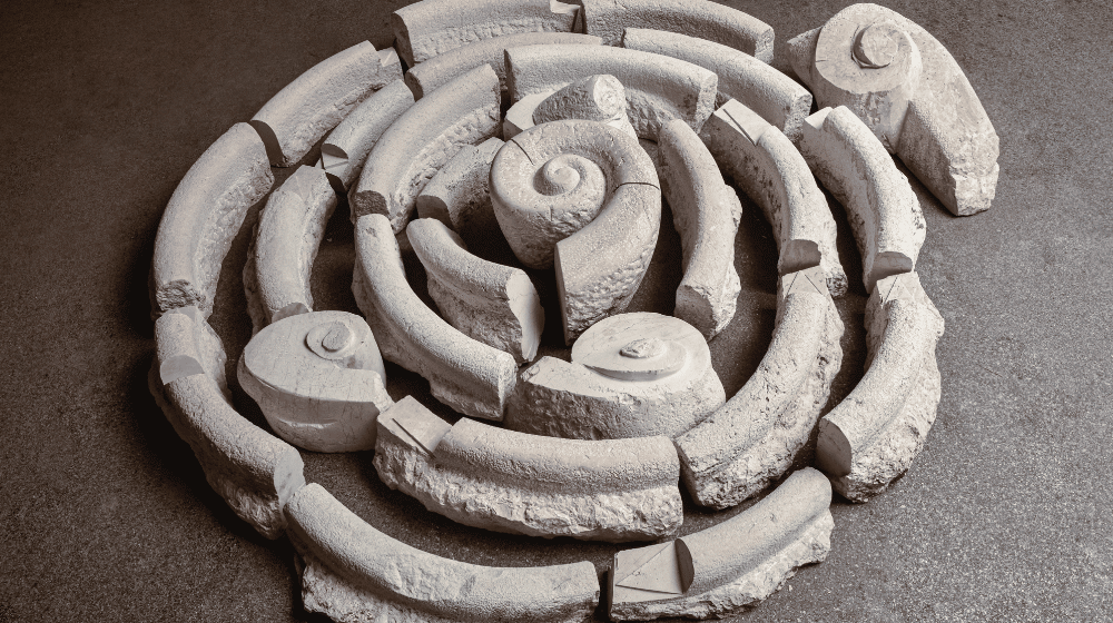 Izložba vajara Ratka Vulanovića „Kamen, drvo, papirˮ u galeriji B2 1