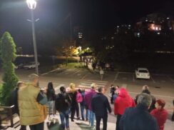 Protest u Boru zbog grejanja: Traže ostavku gradonačelnika i direktora Toplane (VIDEO, FOTO) 6