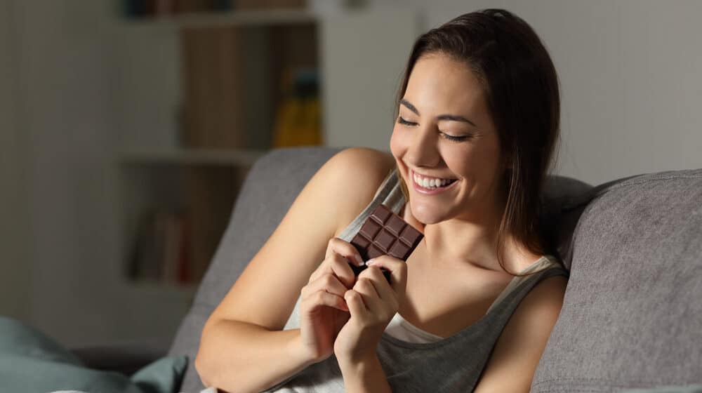 Zašto nikako ne bi trebalo da jedete slatko pre spavanja? 1