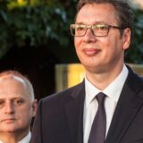 Odan je i nervira opozicionu javnost, a Vučić to voli: Zašto SNS ne odustaje od Vesića? 6