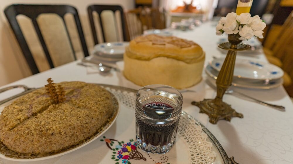 Šta je sve od nematerijalnih kulturnih dobara, osim šljivovice, iz Srbije pod zaštitom Uneska? 2