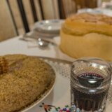 Da li obeležavate krsnu slavu i koliko često idete kod drugih na slave? (ANKETA) 12