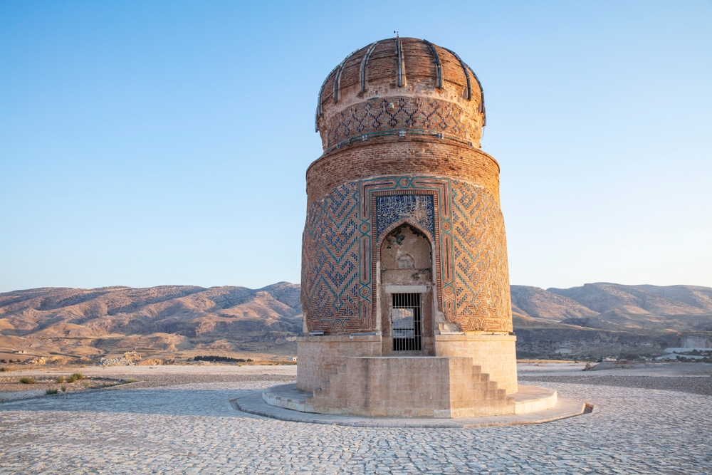 Ako svratite u Jajce, nastavite ka Kajgani, pa obiđite i Krvavicu: Najveće iznenađenje čeka vas u Betmenu 2