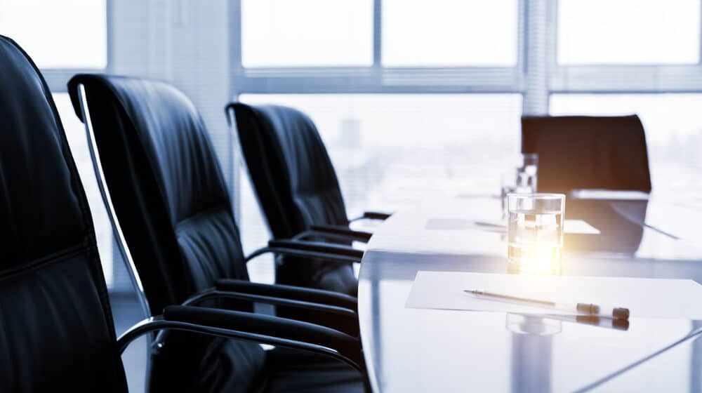 Nova: Od ukupno 33 direktora državnih kompanija 21 se nalazi u statusu vršioca dužnosti 1