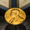 Ko je sve dobio Nobelovu nagradu više puta? 10