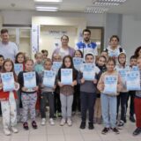 Subotica: Oko 30 osnovaca završilo besplatnu školu plivanja 6