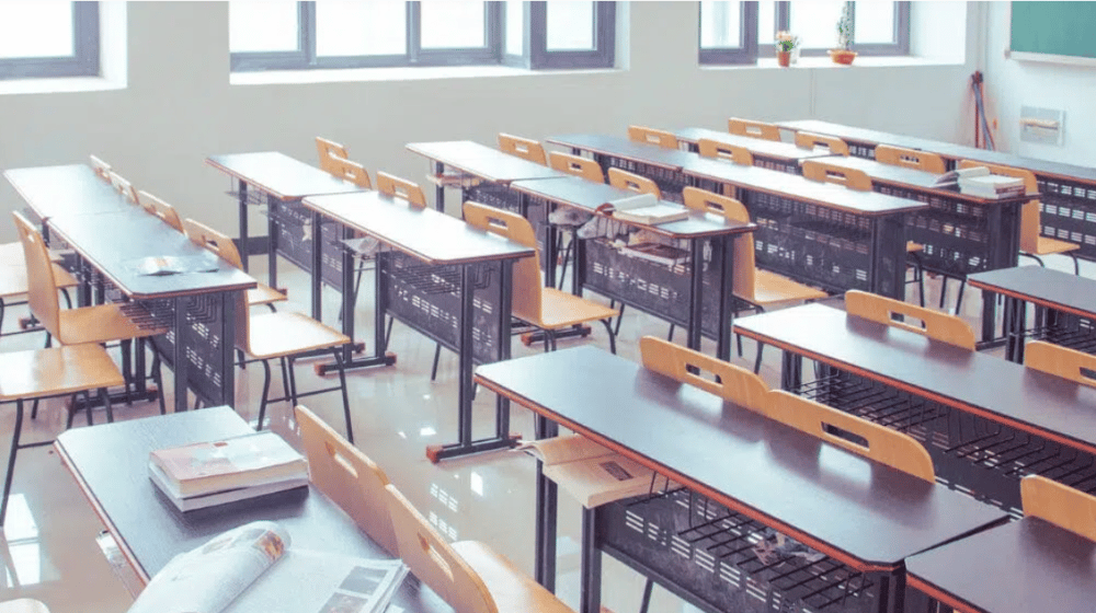 Šta će uniformisana lica u školama? 1