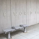 Svetska banka: Država da počne da štedi i pravi rezerve 12