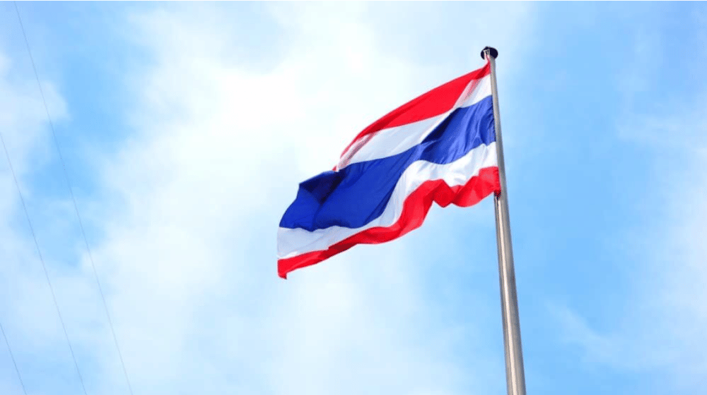 U sudaru kamiona i teretnog voza na Tajlandu nastradalo osam ljudi 1