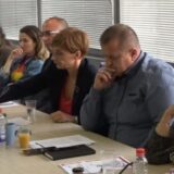 Ko zna ko su, gde i kako rade poslanici 11