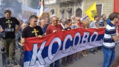 "Litija za spas Srbije": Molitve, ikone i kađenje - učesnici prošetali rutom Prajda (VIDEO; FOTO) 2