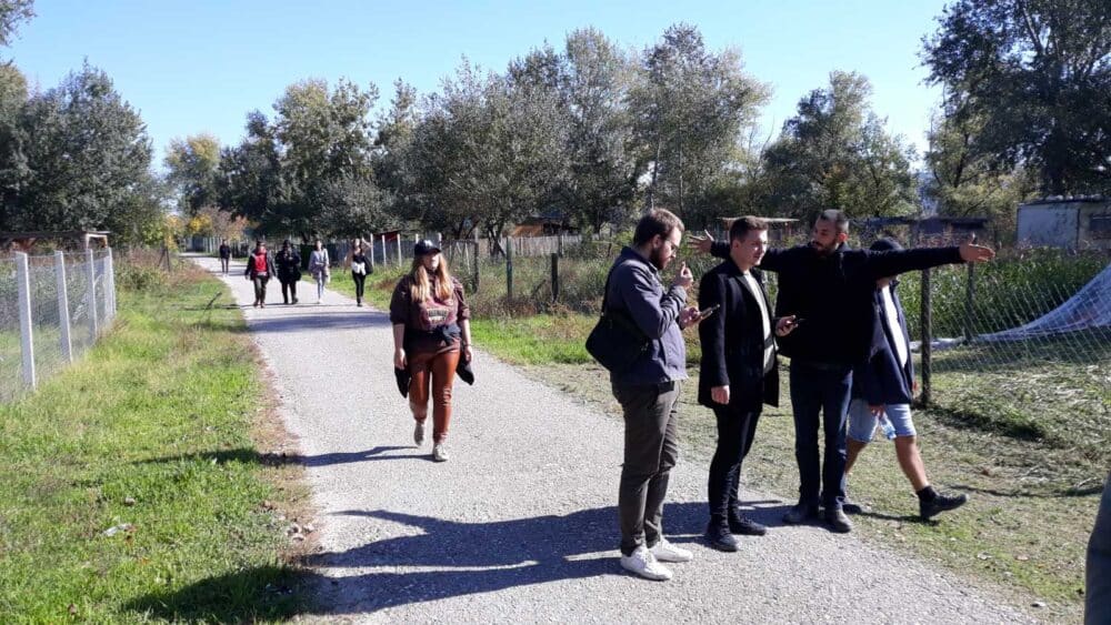 Aktivisti Šodroš kampa u Novom Sadu blokirali, pa uklonili blokade sa saobraćajnice ka Ribarcu 4