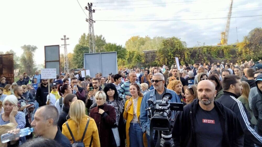 "Policija bila spremna da vrši ozbiljnu represiju na Šodrošu": Aktivisti tvrde da ih je policija tretirala kao teroriste 1