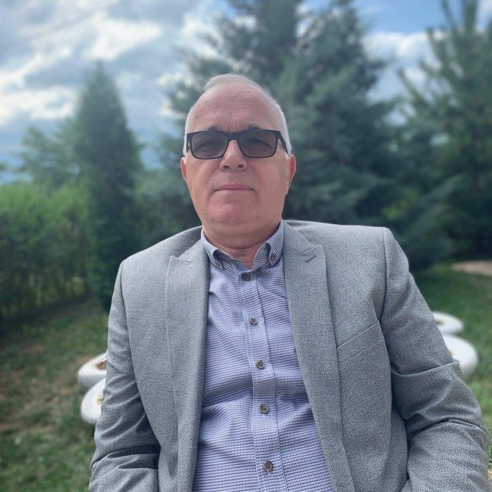 Pritisci EU i SAD na Vučića i Kurtija sprečiće sutra sukobe na severu Kosova: Gzim Badžaku za Danas, uoči isteka roka za preregistraciju tablica 2