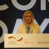 NALED dodelio sertifikate opštinama sa povoljnim poslovnim okruženjem 8