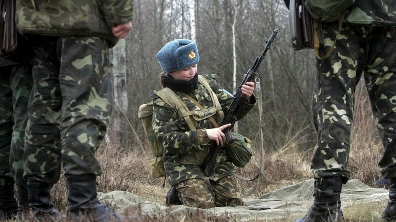 Hiljade žena na ratnom bojištu Ukrajine: Kakve zadatke imaju? 1