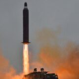 Neuspelo lansiranje rakete izazvalo paniku u južnokorejskom gradu, vojska uputila izvinjenje 14