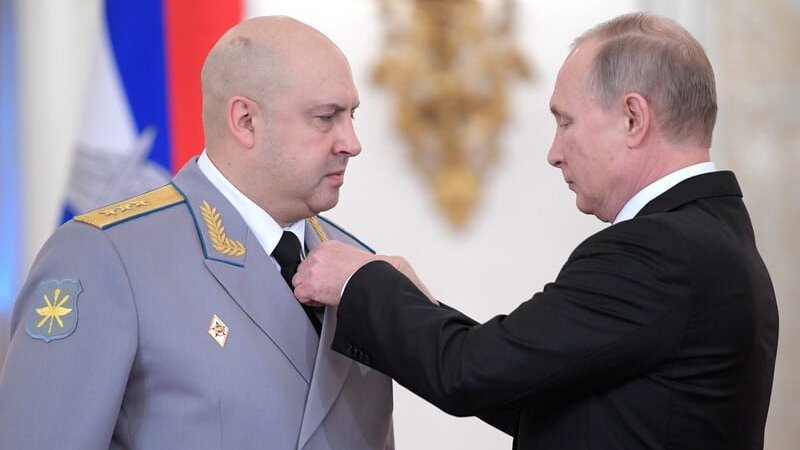 Britanci: Ako Putin sankcioniše generala Surovikina to bi dodatno moglo produbiti podele u Rusiji 1
