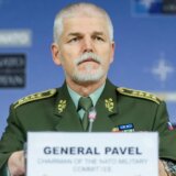 Na predsedničkim izborima u Češkoj vodi general Petr Pavel 18