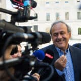 Mišel Platini uz Partizan, protiv Nice 2