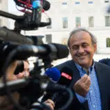 Mišel Platini uz Partizan, protiv Nice 1