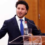 Istraživanje: Većina Crnogoraca misli da je Abazovićeva vlada više okrenuta interesima SPC i Srbije 6