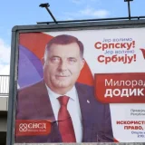 Šta srpska opozicija misli o poternici za Dodikom i koga vide kao krivca za krizu u Bosni i Hercegovini? 12